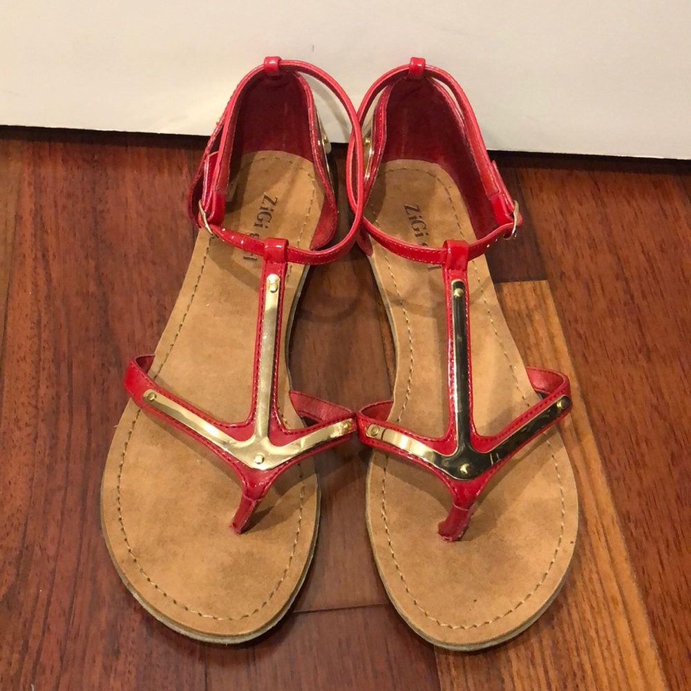 Red Sandals - Picture 2 of 4